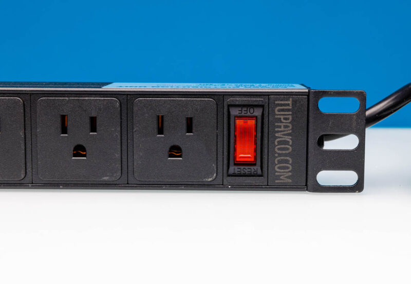 Tupavco 4 Outlet 10 In Rack PDU Power Button