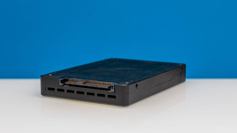 Phison Pascari X200E Connector